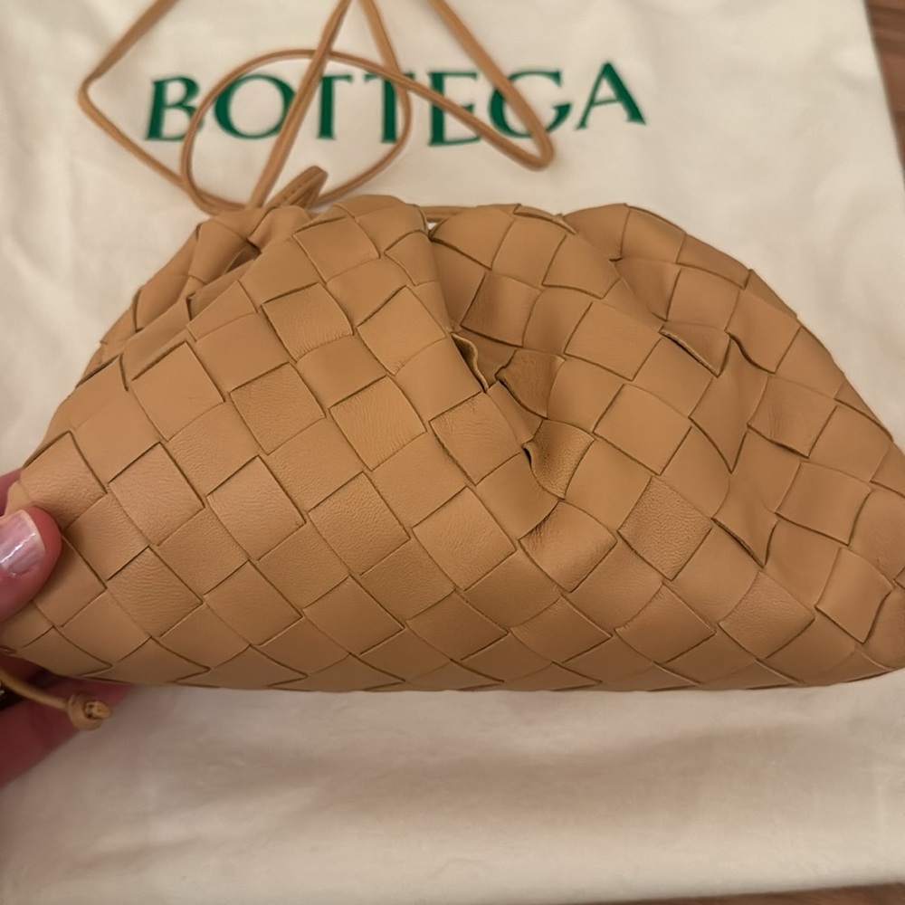 Bottega Veneta Leather Mini Pouch - Picture 2 of 5
